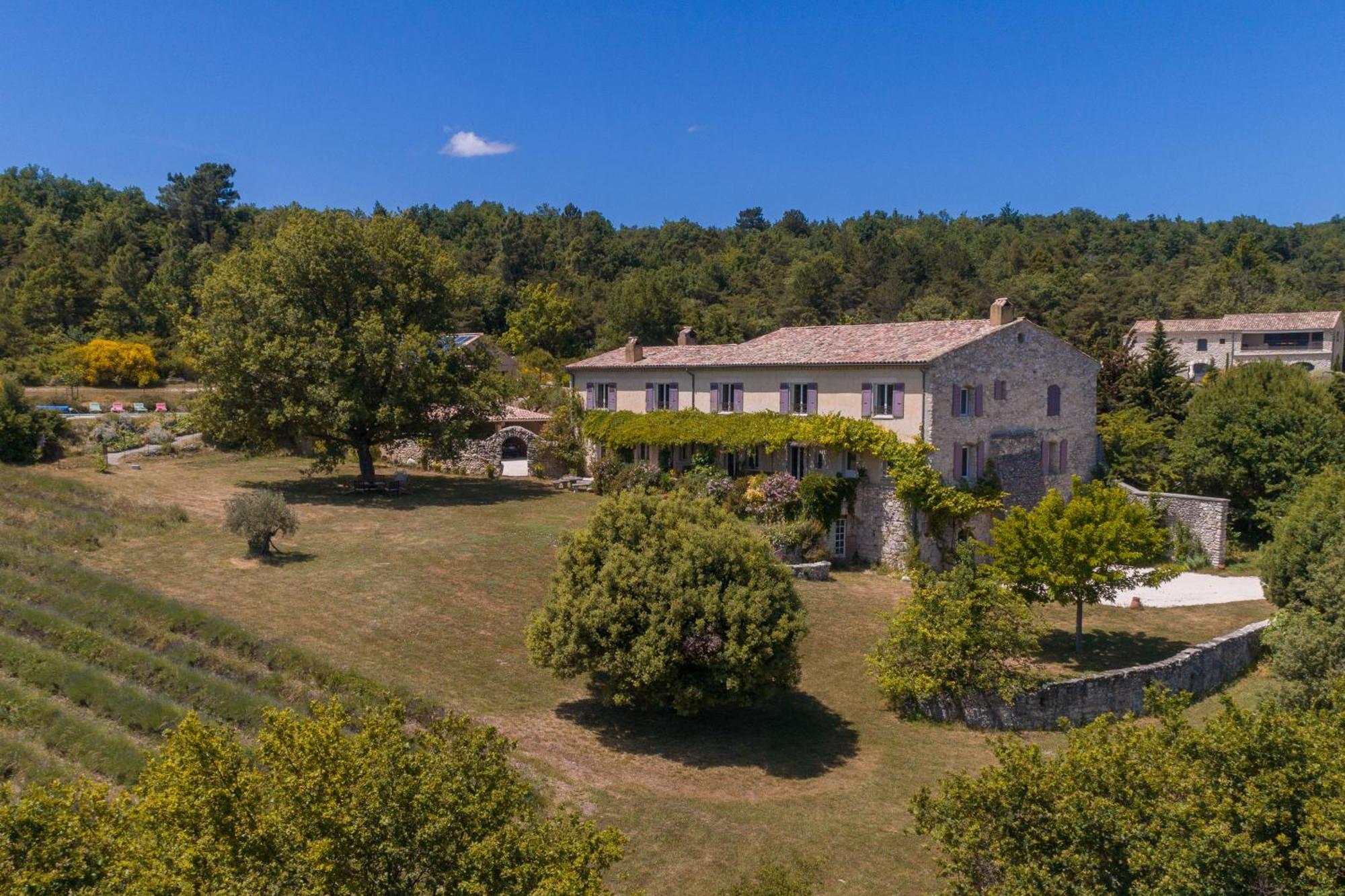 Domaine De Barbe - Chambre Lin Salles-sous-Bois Exterior photo